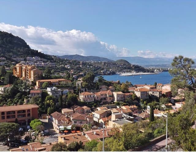 Théoule-sur-Mer entre Estérel et Méditerranée